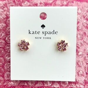 NEW KATE SPADE EARRINGS 🌸🌸 light pink flower studs 🩷